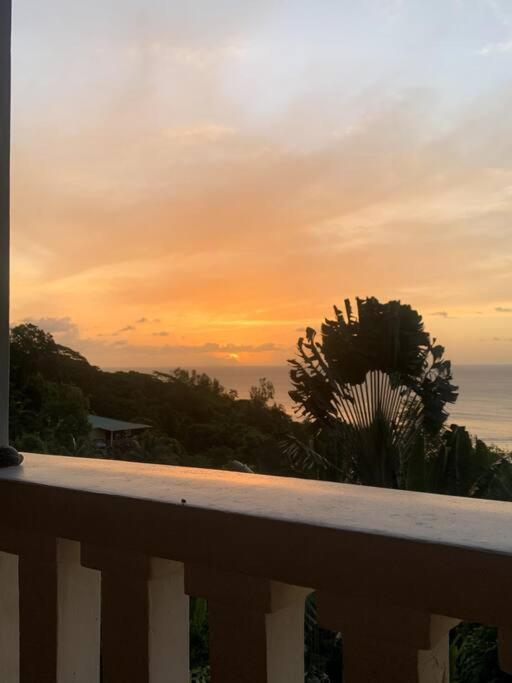 Hilltop South - Villa Bougainville تاكاماكا المظهر الخارجي الصورة